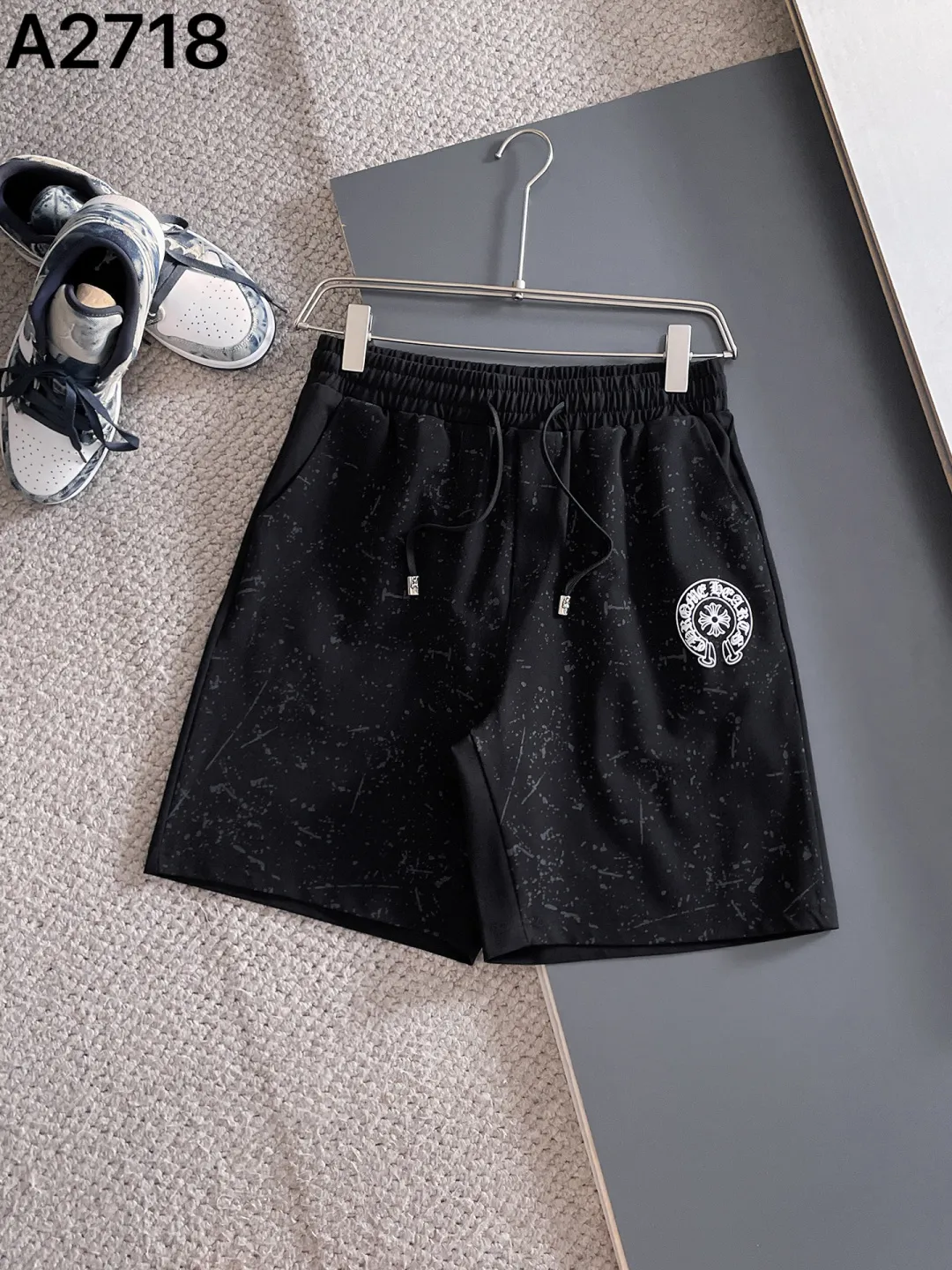 New Arrival ， ， logo。 ， ， ， ， Breathable， ， ：White Black Sizes：M-4XL